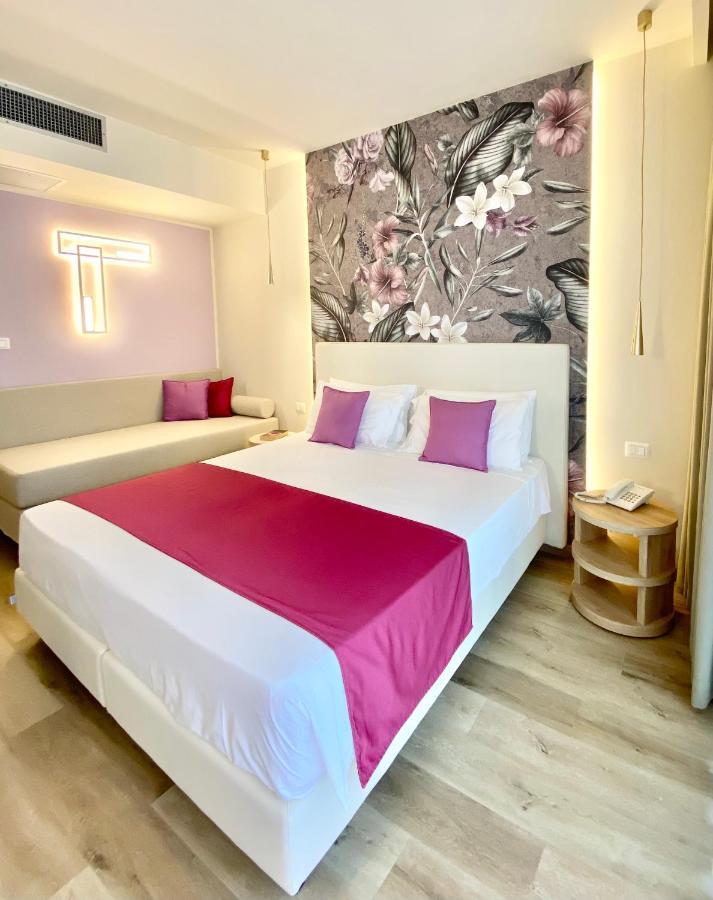 Hotel Tirreno Parghelia Ngoại thất bức ảnh
