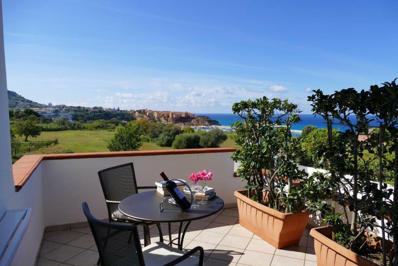 Hotel Tirreno Parghelia Ngoại thất bức ảnh