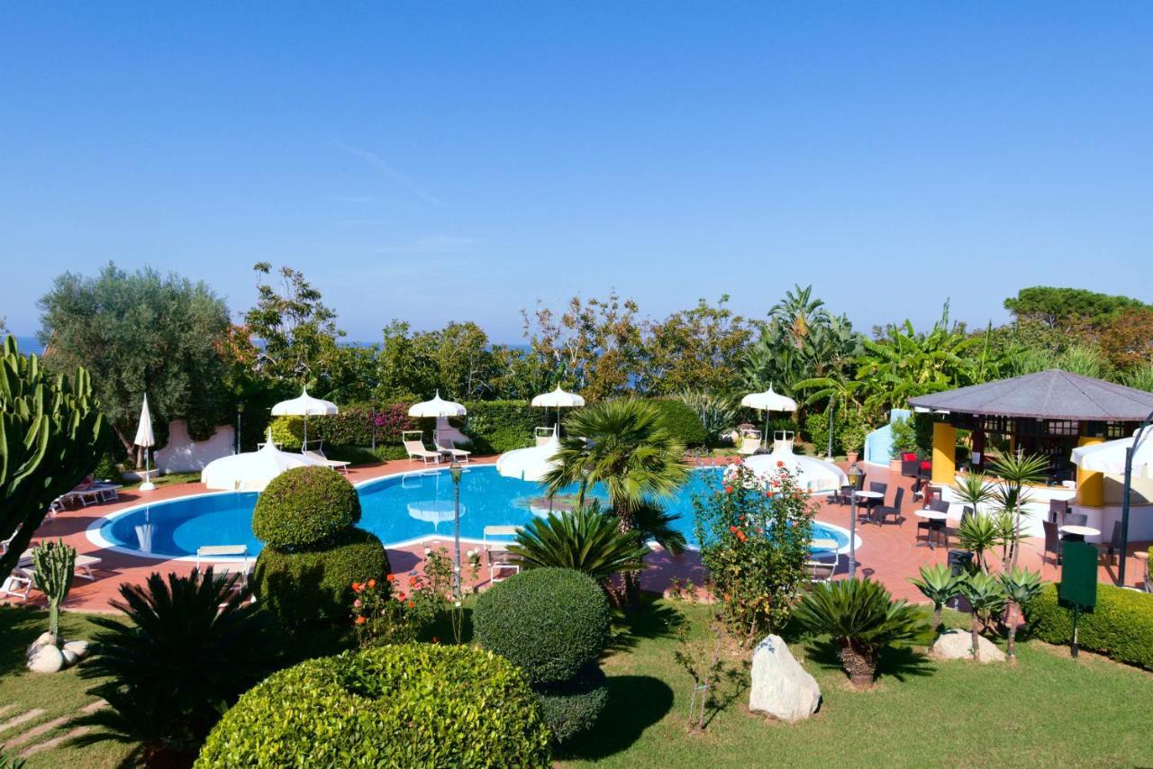 Hotel Tirreno Parghelia Ngoại thất bức ảnh