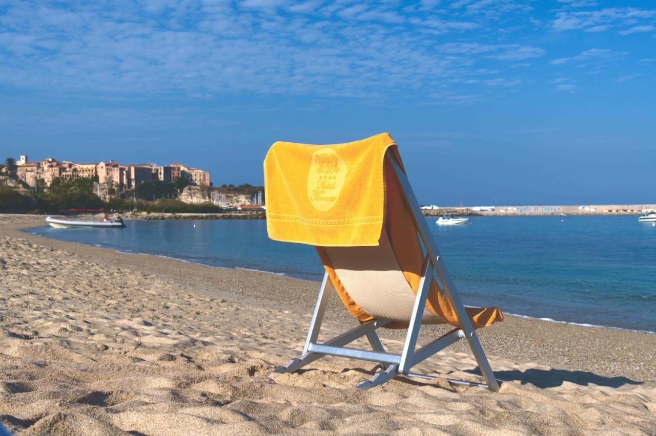 Hotel Tirreno Parghelia Ngoại thất bức ảnh